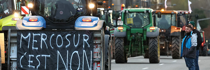 Demo französischer Bäuer:innen gegen das EU-Mercosur-Abkommen