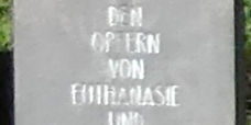Stele auf dem Hauptfriedhof