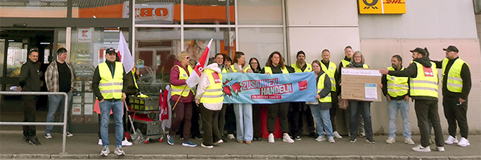 Streikposten vor der Kaufland-Filiale im Konstanzer Industriegebiet, 15. Mai 2026. Foto: Pit Wuhrer